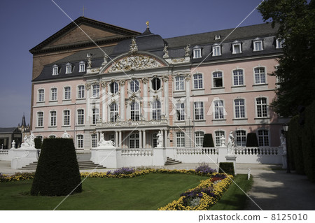 Kurfurstliches Palais (Trier, Germany) 8125010