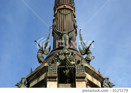 Chistopher Columbus monument in Barcelona, Spain Chistopher Columbus monument in Barcelona, Spain 8125279