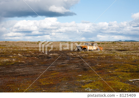 abandoned old car abandoned old car 8125409