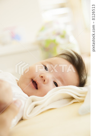 說謊的嬰兒 說謊的嬰兒 8126513