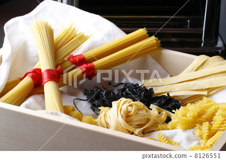Pasta 8126551