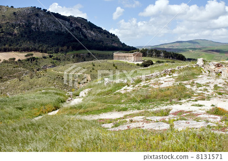 ancient Greek temple of Venus 8131571