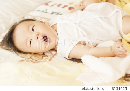 說謊的嬰兒 說謊的嬰兒 8131625