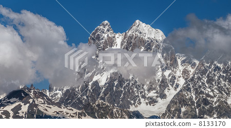 mountain mountain 8133170