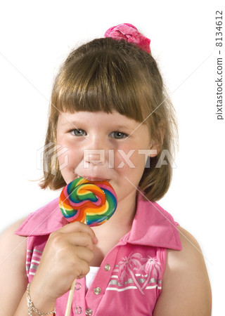 girl with candy 8134612