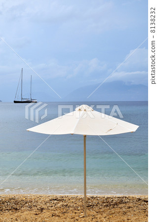 Beach with parasol Beach with parasol 8138232