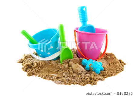 Toys at the beach 8138285