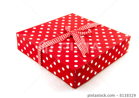 Red dotted presents Red dotted presents 8138329