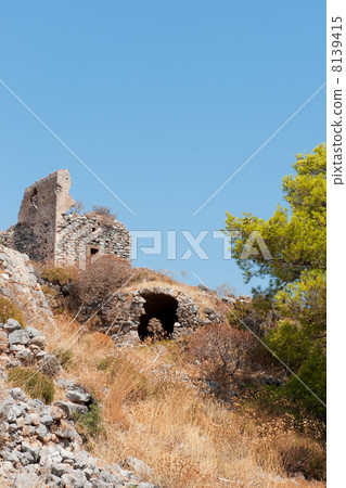 Ruin uptown Monemvasia 8139415