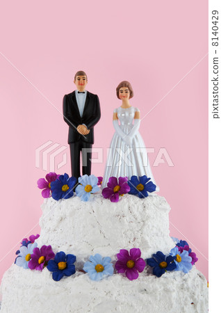 white wedding couple white wedding couple 8140429