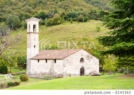 Old Italian little church Old Italian little church 8143363