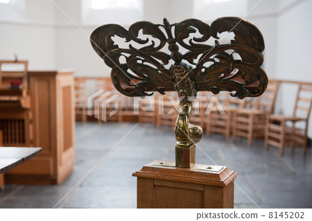 speaking in the church speaking in the church 8145202