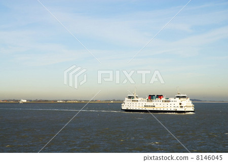 cruise ship in open water 8146045
