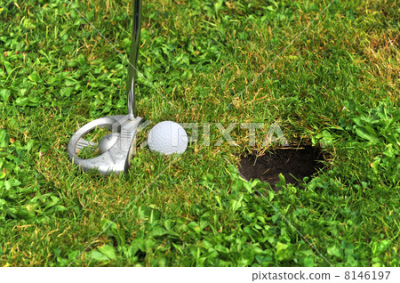 Hole in one Hole in one 8146197