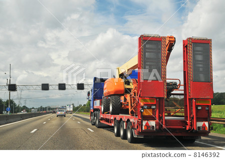 Heavy transport Heavy transport 8146392