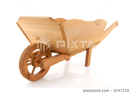 Wooden wheelbarrow 8147239