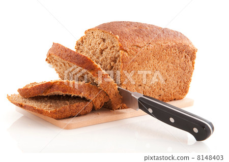 Whole meal brown bread 8148403