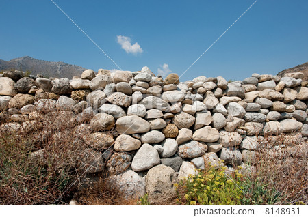 Stone wall 8148931