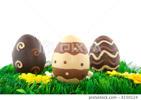 chocolate easter eggs 8150124