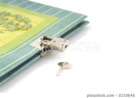 Closed diary 8150648