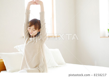 醒來/女性 醒來/女性 8158217