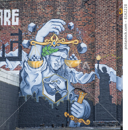 Graffiti wall in New York 8162228