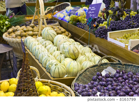 Vegetable numbers in the market.. 8163799