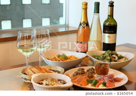 葡萄酒和全套課程 8165054