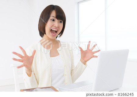 young woman young woman 8166245