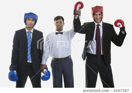 Referee lifting arm of winner 8167367