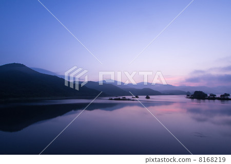 Before the dawn of Akimoto lake in Urasandai Before the dawn of Akimoto lake in Urasandai 8168219