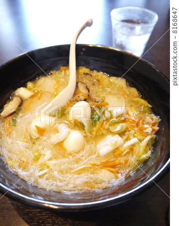 Taihei Yan (Taipien) Taihei Yan (Taipien) 8168647