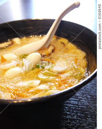 Taihei Yan (Taipien) 8168648