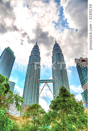 Petronas Twin Towers (Malaysia, Kuala Lumpur) Petronas Twin Towers (Malaysia, Kuala Lumpur) 8169239