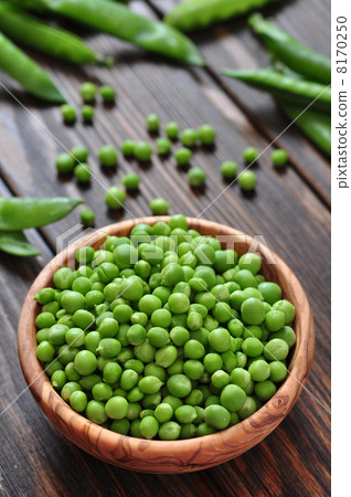 Green peas Green peas 8170250