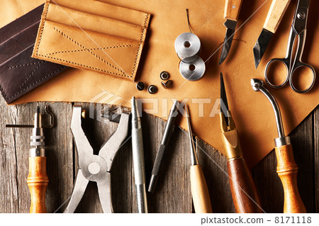 Leather crafting tools 8171118