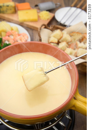 cheese fondue cheese fondue 8173289