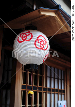 Miyagawa cho茶館的燈籠 8175063