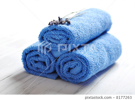 Blue spa towels pile 8177263