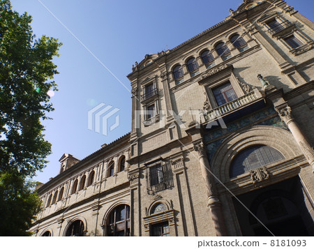 Spain Square  8181093