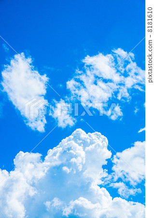 Summer blue sky 8181610