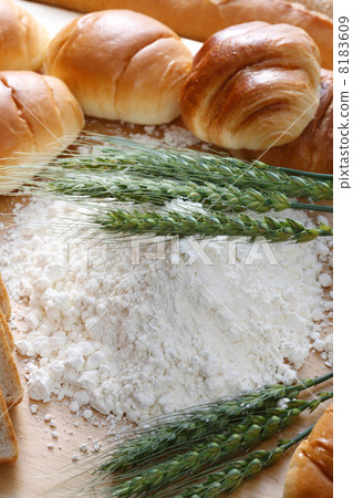 麵包，麵粉和小麥 8183609