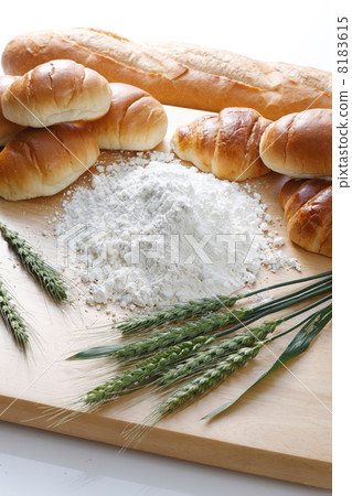 麵包,麵粉和小麥 麵包,麵粉和小麥 8183615