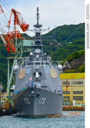 Maritime Self-Defense Force's "escort ship (Aegis)" (Nagasaki Harbor) Maritime Self-Defense Force's "escort ship (Aegis)" (Nagasaki Harbor) 8185831