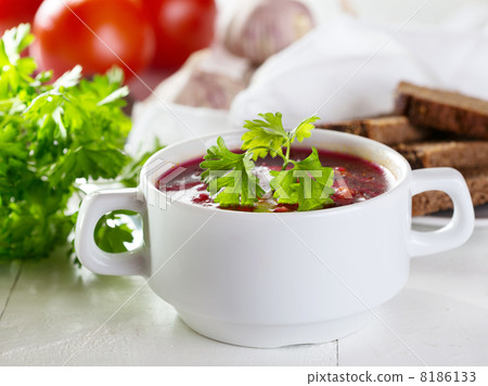 borscht soup 8186133