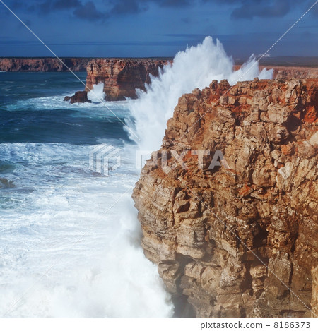 Splashes of sea waves against the shore in a storm. Splashes of sea waves against the shore in a storm. 8186373
