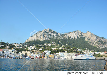 Italy Capri Island Marina Grande Harbor 8186589