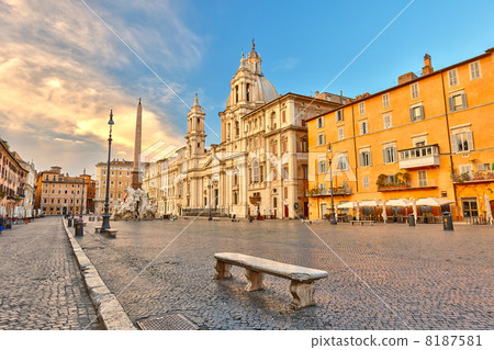 Piazza Navona in Rome Piazza Navona in Rome 8187581