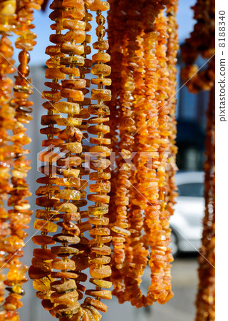 Amber necklace 8188340