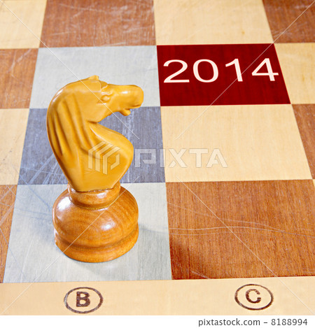 Knight's move 8188994